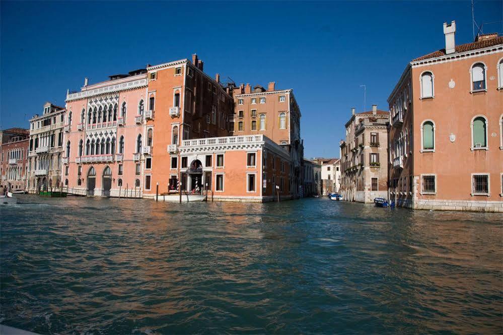 Hotel Palazzo Barbarigo Sul Canal Grande Venice Luaran gambar